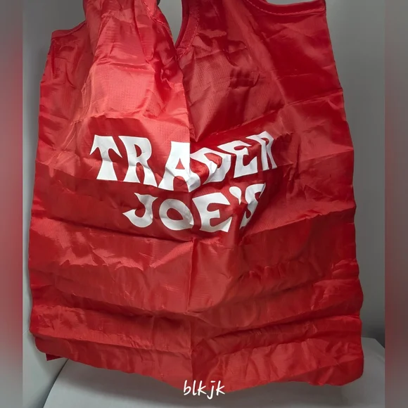 Trader Joe's Micro Tote With Reusable Grocery Bag *Red/Black* NWOT - Picture 6 of 7